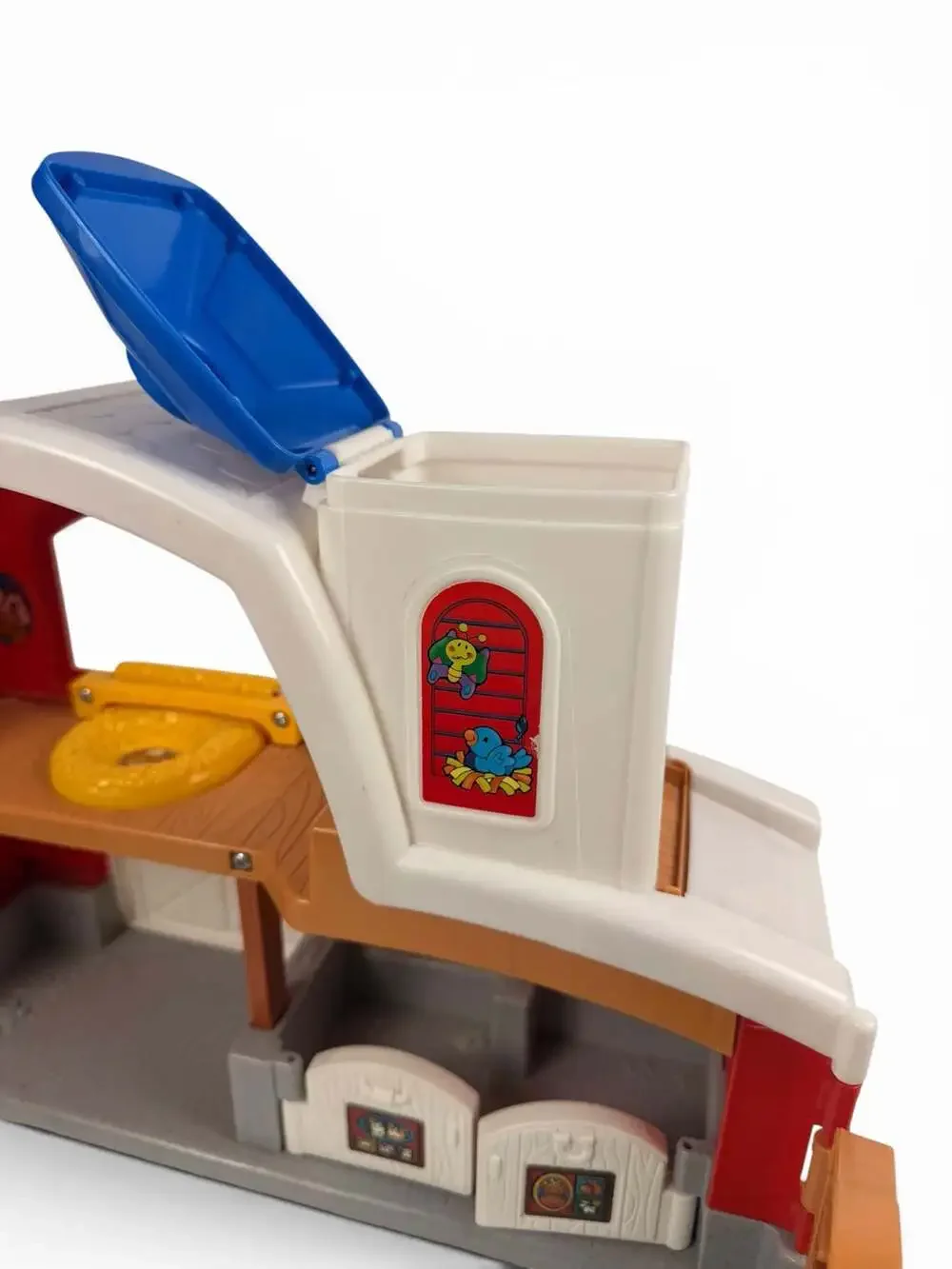 Fisher-Price Little People Animal Sounds Farm Barn (2004 Model B8343)